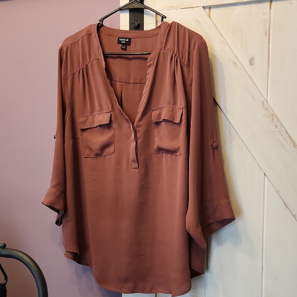 torrid Tops - Torrid Harper Blouse • Size 1